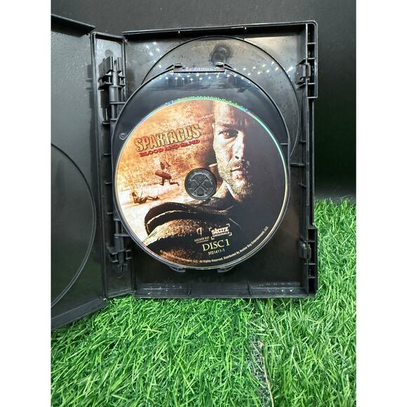 Spartacus: The Complete Series - DVD Boxed Set - Picture 3 of 10